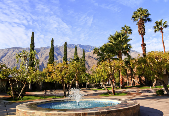 Private Jet Charter to Palm Springs, California