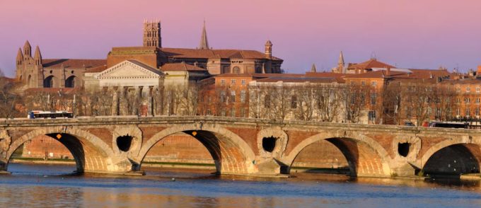 Private Jet Charter to Toulouse, France